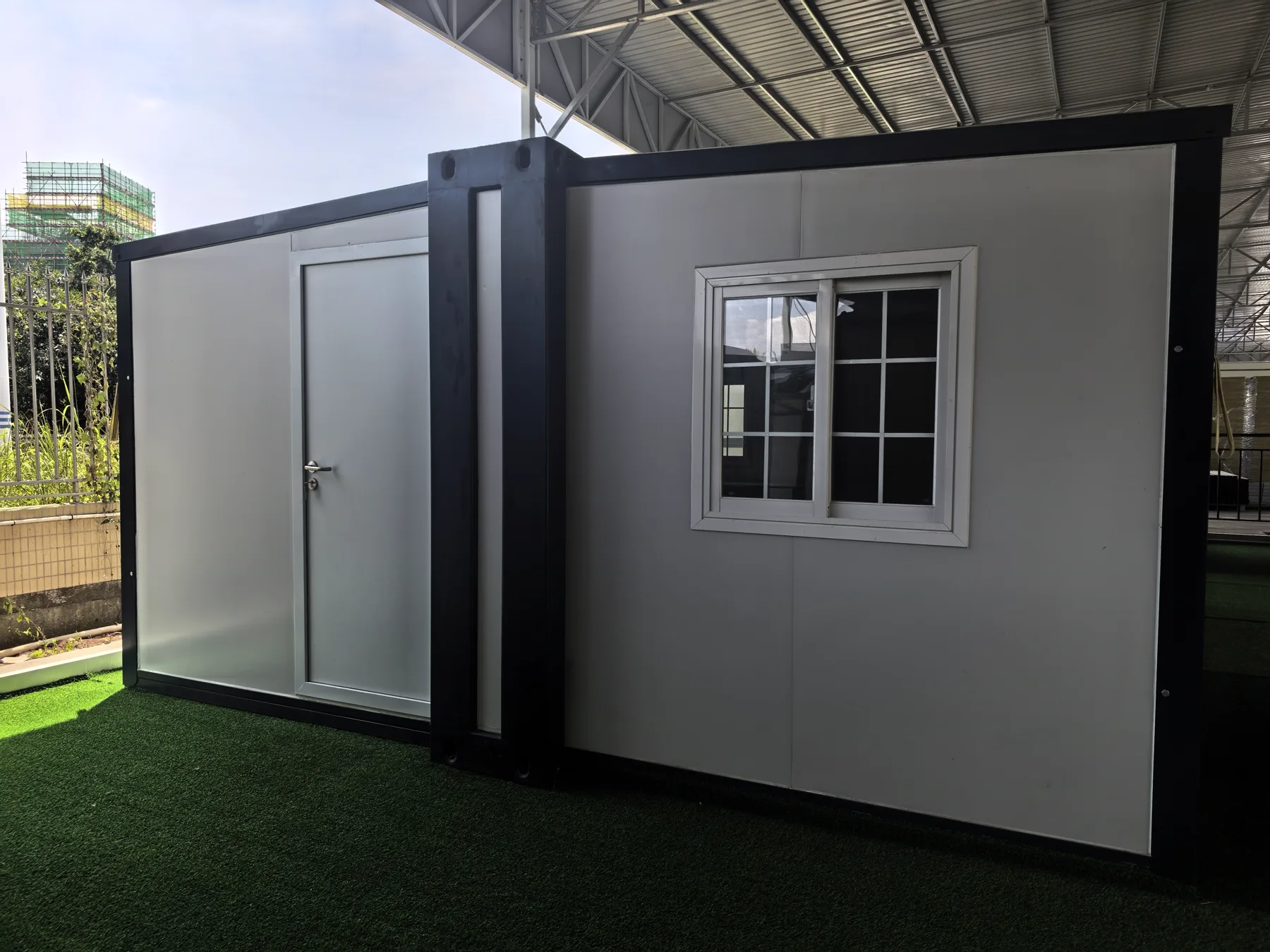Expandable Container House
